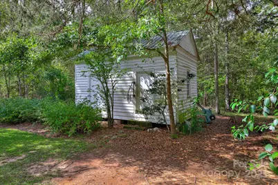 621 Meeting Road, Edgefield, SC 29824 - Photo 38