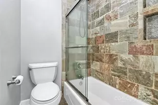 427 W 8th St, Charlotte, NC 28202 - Photo 26