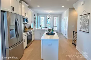 2154 N Graham St, Charlotte, NC 28206 - Photo 2