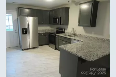 495 S Government Street, Lincolnton, NC 28092 - Photo 6