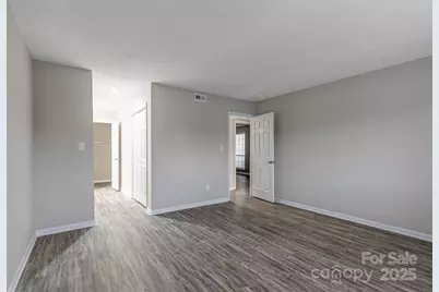 5867 Harris Grove Lane, Charlotte, NC 28212 - Photo 18