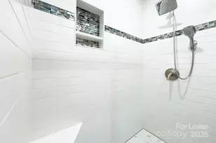 629 Grandin Rd, Charlotte, NC 28208 - Photo 18