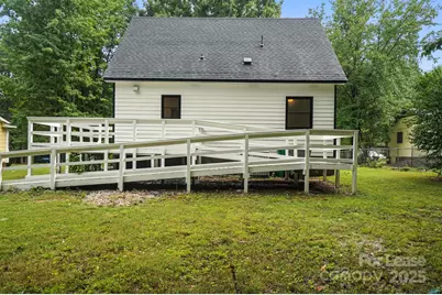 3921 Lake Road, Charlotte, NC 28269 - Photo 36