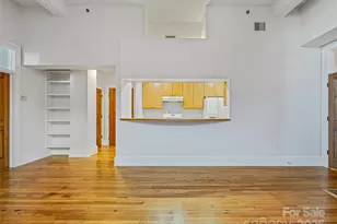 84 W Walnut St, Asheville, NC 28801 - Photo 8