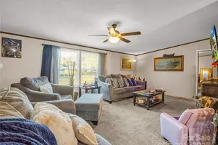 221 Turkey Pen Gap Rd, Horse Shoe, NC 28742 - Photo 2