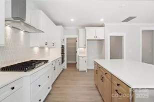 1425 Knob Crk Dr, Gastonia, NC 28054 - Photo 18