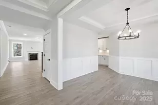 1425 Knob Crk Dr, Gastonia, NC 28054 - Photo 4