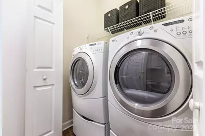 8572 Highland Glen Drive, Charlotte, NC 28269 - Photo 20