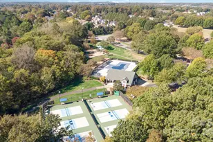 8572 Highland Glen Dr, Charlotte, NC 28269 - Photo 28