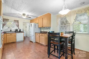 3209 Imperial Dr, Gastonia, NC 28054 - Photo 6