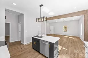 1000 Caldwell St, Statesville, NC 28677 - Photo 14