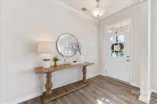 1029 Fairbrae Ln, Indian Trail, NC 28079 - Photo 2