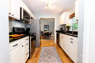 608 Hiawassee Ave, Black Mountain, NC 28711 - Photo 14