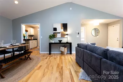 608 Hiawassee Avenue, Black Mountain, NC 28711 - Photo 8