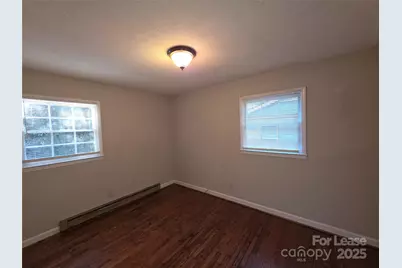 2921 Coronet Way, Charlotte, NC 28208 - Photo 8