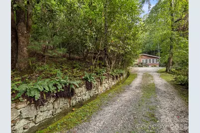 812 Crab Creek Road, Hendersonville, NC 28739 - Photo 20