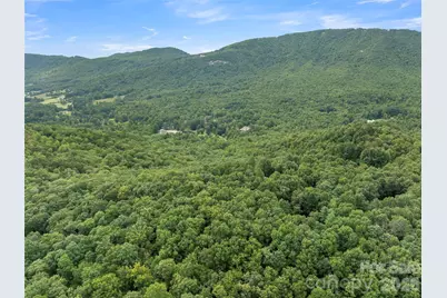 812 Crab Creek Road, Hendersonville, NC 28739 - Photo 30