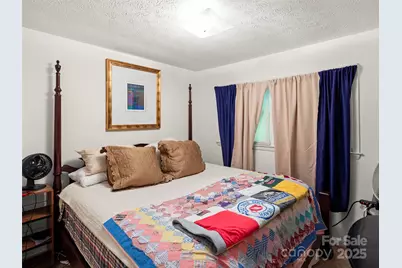 812 Crab Creek Road, Hendersonville, NC 28739 - Photo 16