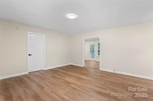 308 Hickory Ln, Salisbury, NC 28147 - Photo 10