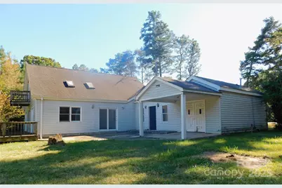 1910 Nc Highway 109 Highway N, Troy, NC 27371 - Photo 2