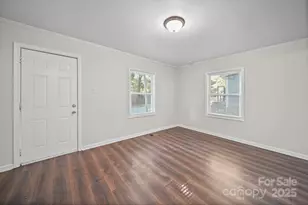 1426 Beechwood Dr, Gastonia, NC 28052 - Photo 2