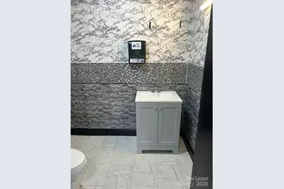 1118 Tennyson Drive, Charlotte, NC 28208 - Photo 4