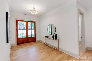 4637 Emory Ln, Charlotte, NC 28211 - Photo 2