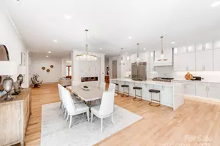 4637 Emory Ln, Charlotte, NC 28211 - Photo 12