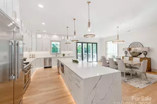 4637 Emory Ln, Charlotte, NC 28211 - Photo 16