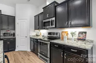 16408 McKee Ridge Dr, Charlotte, NC 28278 - Photo 4