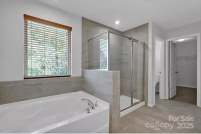9518 Harvard Oak Court, Charlotte, NC 28269 - Photo 24