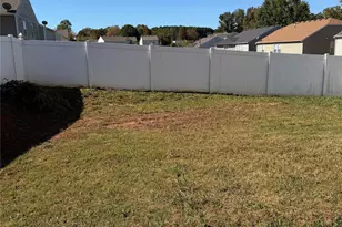 6935 Nathan Dr, Charlotte, NC 28269 - Photo 16