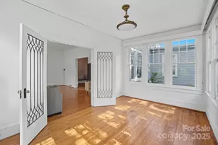 504 S York St, Gastonia, NC 28052 - Photo 10