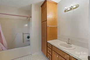 5149 Olde School Dr, Hickory, NC 28602 - Photo 16