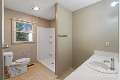 5149 Olde School Drive, Hickory, NC 28602 - Photo 12