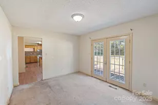 5149 Olde School Dr, Hickory, NC 28602 - Photo 10