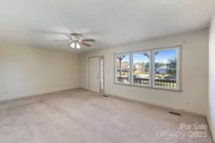 5149 Olde School Dr, Hickory, NC 28602 - Photo 6