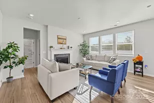 9102 Buckley Ct, Charlotte, NC 28269 - Photo 14