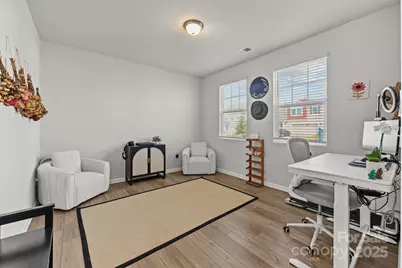 9102 Buckley Court, Charlotte, NC 28269 - Photo 6