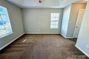 910 Rucker Cliff Dr, Charlotte, NC 28214 - Photo 12