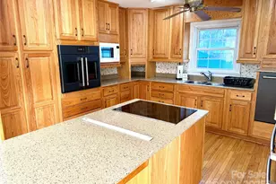 718 Bald Mountain Rd, Burnsville, NC 28714 - Photo 4