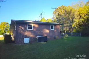 979 Meadowbrook Rd, Chester, SC 29706 - Photo 28