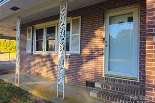 979 Meadowbrook Rd, Chester, SC 29706 - Photo 4