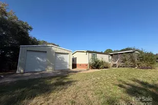 1409 Clayton Dr, Chester, SC 29706 - Photo 2