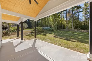 1871 Lynmore Dr, Sherrills Ford, NC 28673 - Photo 38