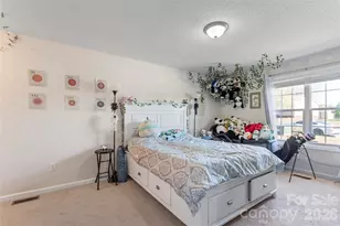 1009 Braxton Dr, Concord, NC 28025 - Photo 6