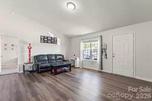 1009 Braxton Dr, Concord, NC 28025 - Photo 2