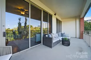 701 Royal Ct, Charlotte, NC 28202 - Photo 16