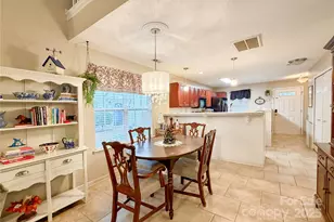 8640 Robinson Forest Dr, Charlotte, NC 28277 - Photo 12