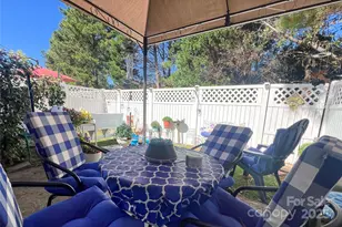 8640 Robinson Forest Dr, Charlotte, NC 28277 - Photo 32